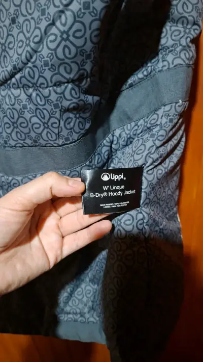 Chaqueta lippi impermeable gris con capucha - miniatura 6