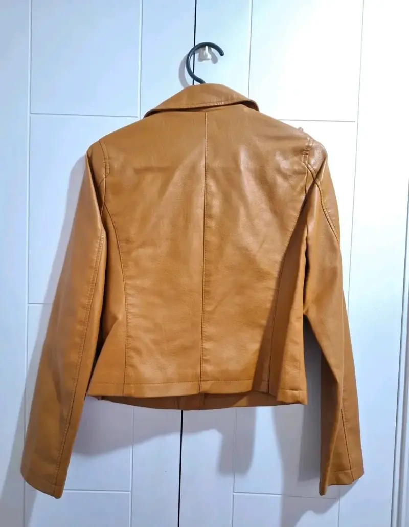 Chaqueta de cuero sintético marrón para mujer - 2