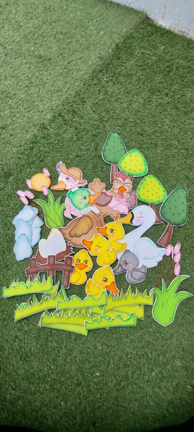 Set de Títeres de Dedo Monstruo de los Colores - miniatura 5