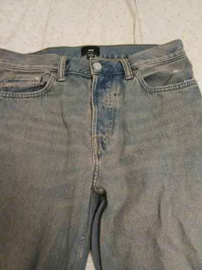 Jeans H&M Relaxed Fit Talla 30/32 - miniatura 5