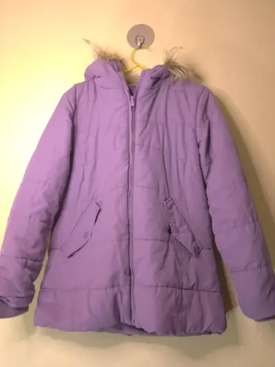 Chaqueta de invierno  con capucha de piel sin - miniatura 1