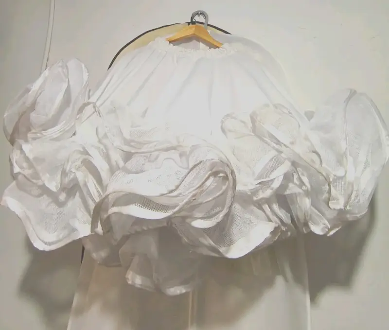 Vestido de baile blanco con detalles azules+falso - 1