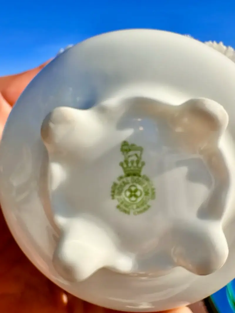 arreglo floral de porcelana fina Royal Doulton - 5