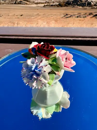 arreglo floral vintage Royal Doulton - miniatura 2