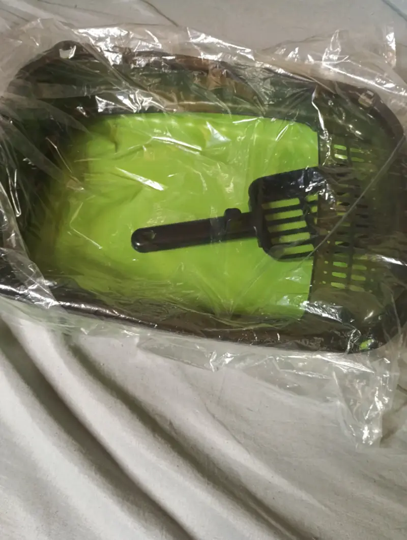 Bandeja sanitaria para gatos con pala verde - 2