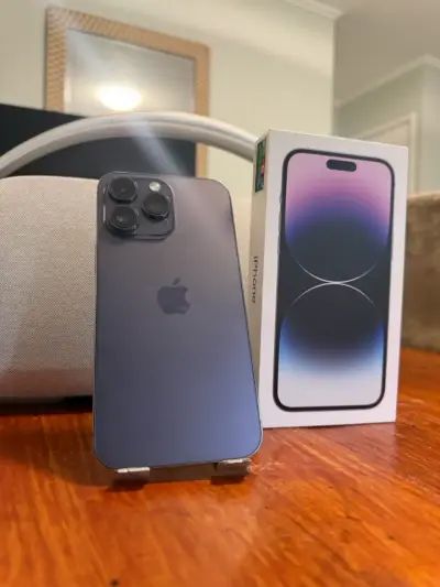 iPhone 14 Pro Max 256GB en excelente estado - miniatura 1