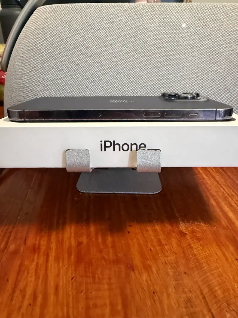 iPhone 14 Pro Max 256GB en excelente estado - 2