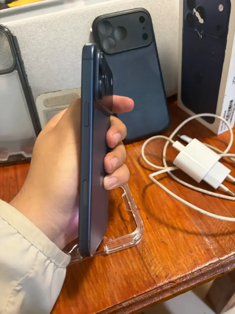 iPhone 17 PRO MAX 512GB - 4