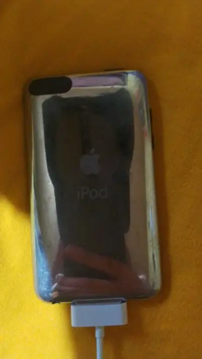 iPod Touch Apple en buen estado - miniatura 3