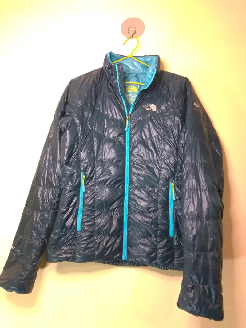 Chaqueta The North Face Azul Marino con Cierre - 1
