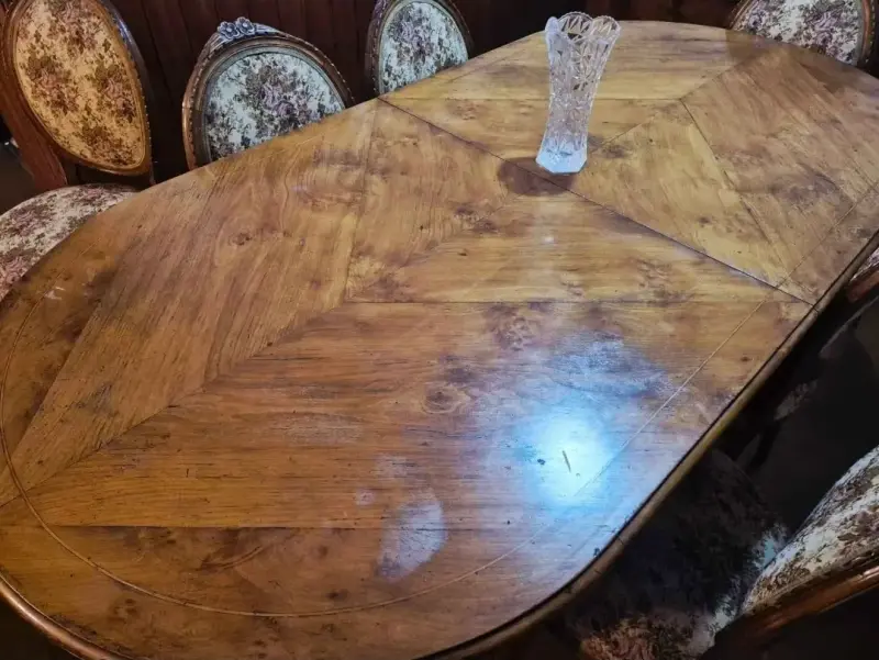 Mesa de comedor de madera vintage Luis XVI - 1