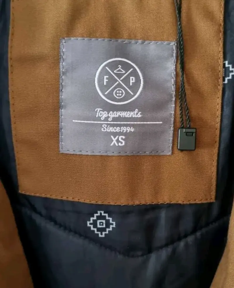 Chaqueta marrón con capucha para hombre - 3