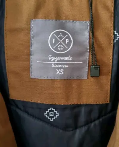 Chaqueta marrón con capucha para hombre - miniatura 3