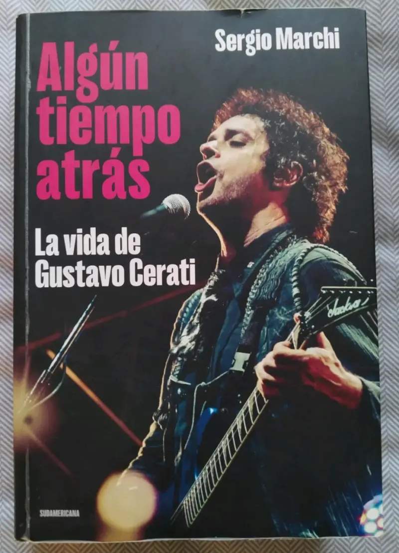 Libro 'Algún Tiempo Atrás' sobre Gustavo Cerati - 1