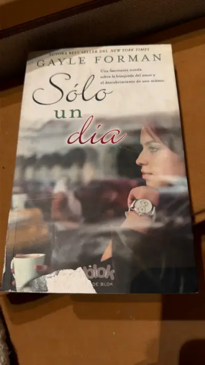 Libro 'Sólo un día' de Gayle Forman - miniatura 1