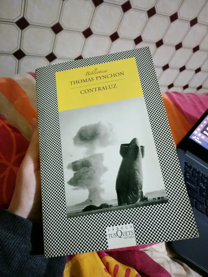 Libro Contraluz de Thomas Pynchon No se encuentra - 1