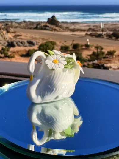 arreglo floral esculpido,de la marca Royal Doulton - miniatura 6