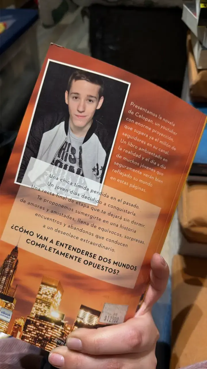 Libro 'Los Dioses También Aman' de Celopan - 2