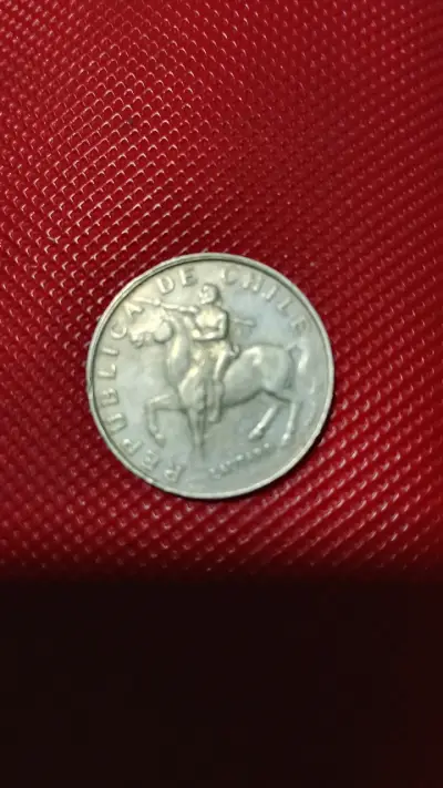 Moneda de 5 pesos República de Chile - miniatura 1