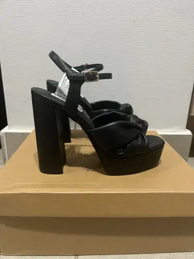 Tacos Steve Madden Modelo Levona Nuevos - miniatura 2
