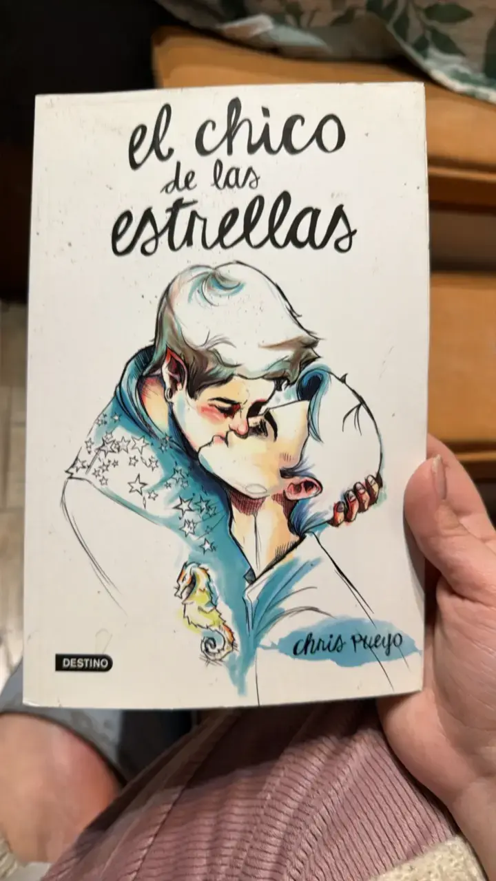Libro 'El Chico de las Estrellas' de Chris Pueyo