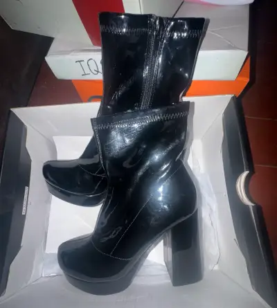 Botines de charol negro con plataforma Massimo - miniatura 1