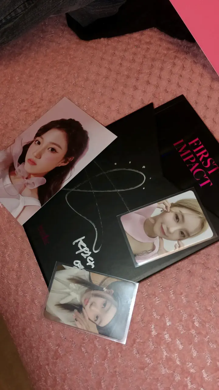 Álbum K-Pop Kep1er First Impact Firmado - 2