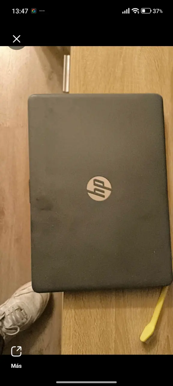 Laptop HP con Intel pentium y 8GB RAM - 2