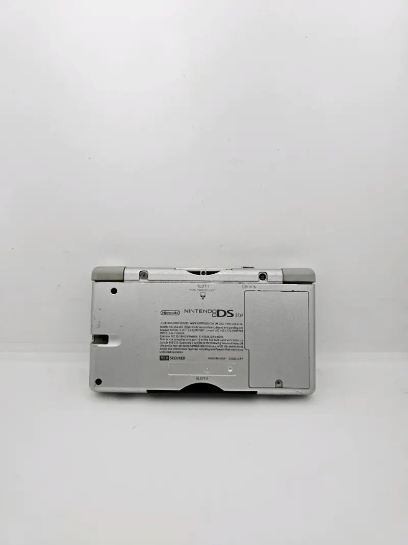 Nintendo DS Lite plateada para reparar - 5