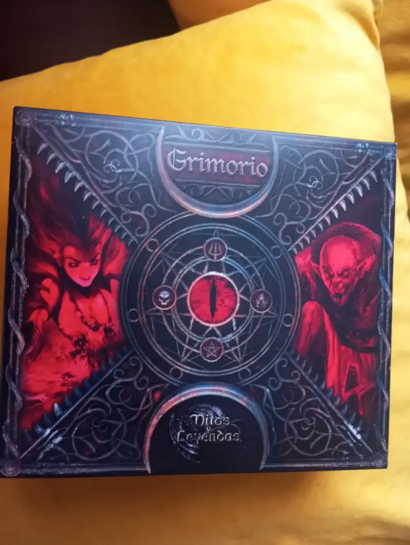Caja Grimorio Mitos y Leyendas + 96 Cartas (Promos - 1