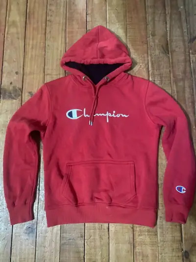 Polerón con capucha rojo Champion para hombre - miniatura 1