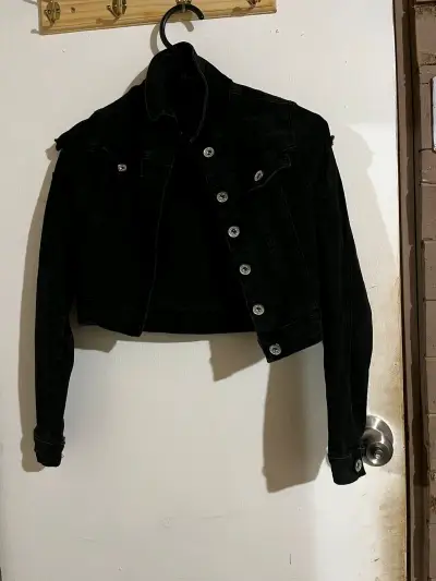 Chaqueta de cuero sintético negra para mujer - miniatura 4