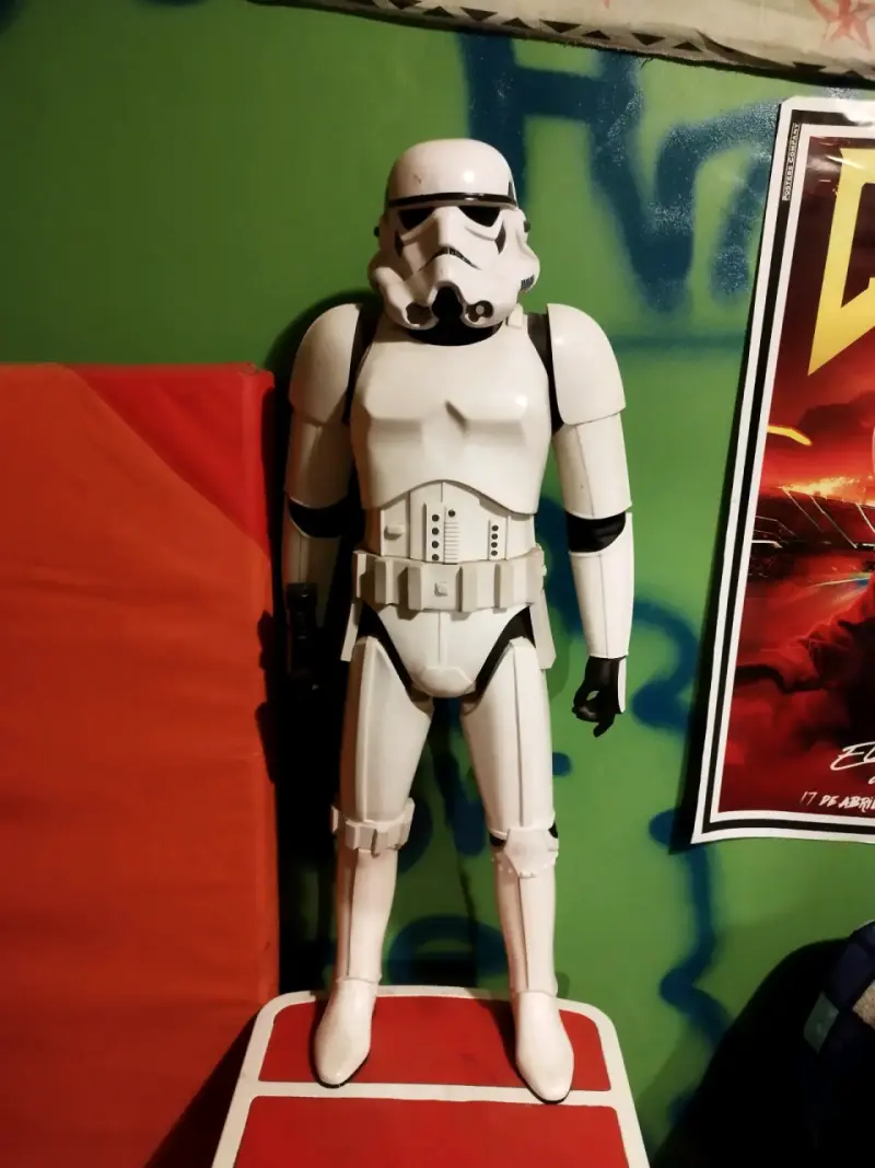 Figura de acción Stormtrooper Star Wars - 1