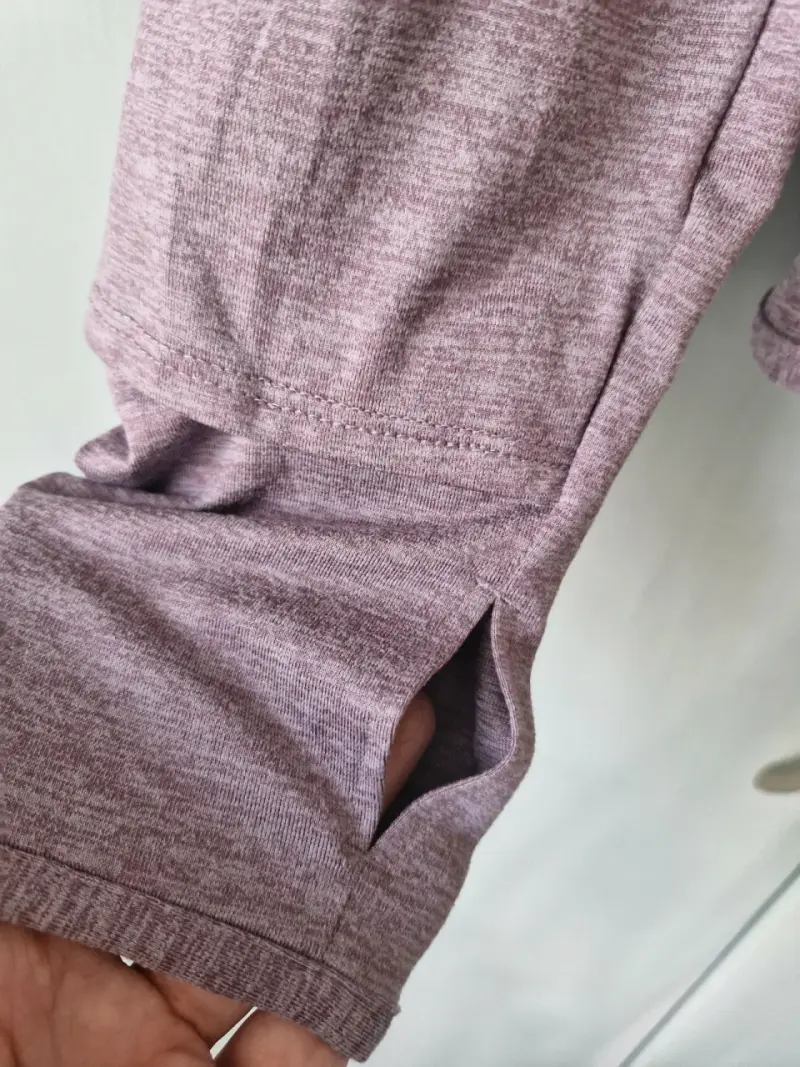 Polera deportiva Nike morada para mujer - 4