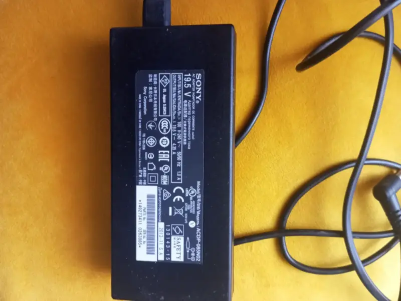 Cargador Adaptador Original Sony Bravia 19.5V 4.35 - 1