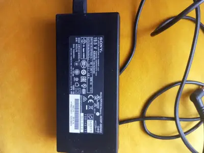 Cargador Adaptador Original Sony Bravia 19.5V 4.35 - miniatura 1