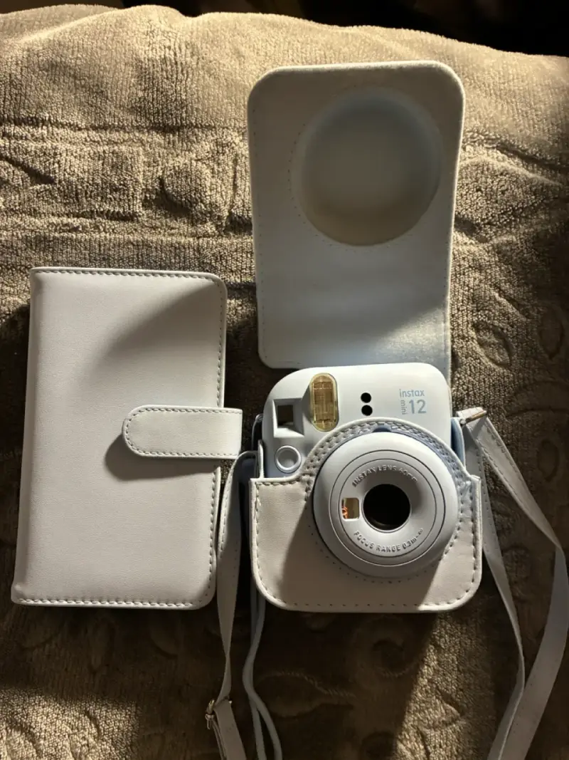 Cámara instantánea Fujifilm Instax Mini 12 con funda - 4