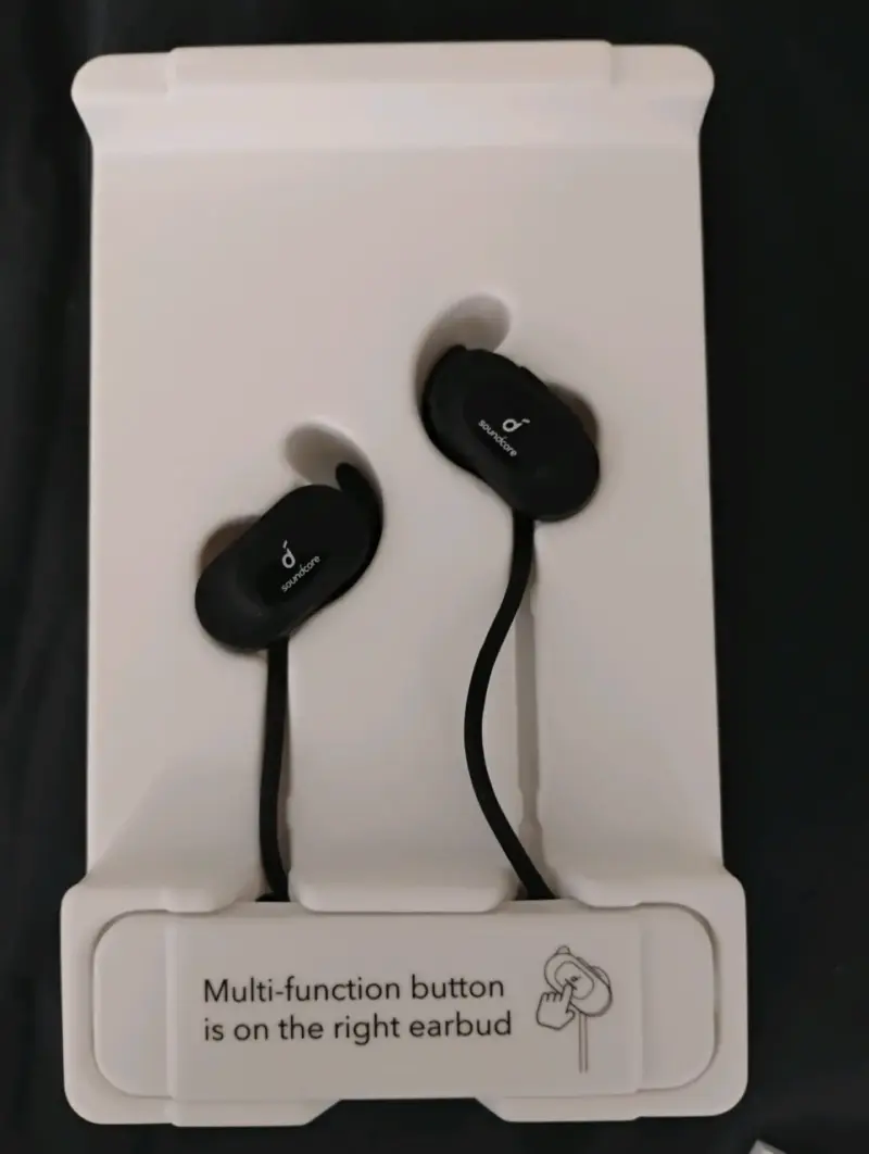 Auriculares Inalámbricos Soundcore Deportivos Negros - 3