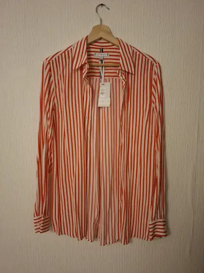 Camisa a rayas Tommy Hilfiger - miniatura 2