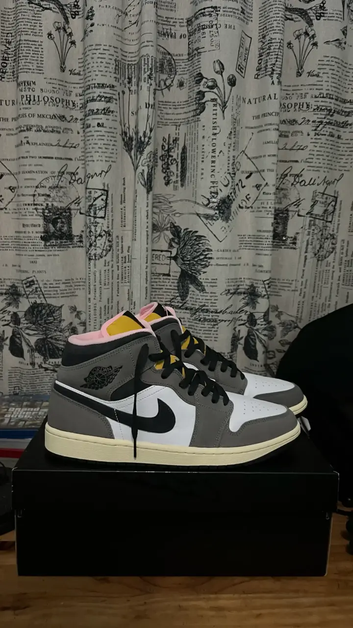 Zapatillas Nike Air Jordan 1 Mid Multicolor - 2