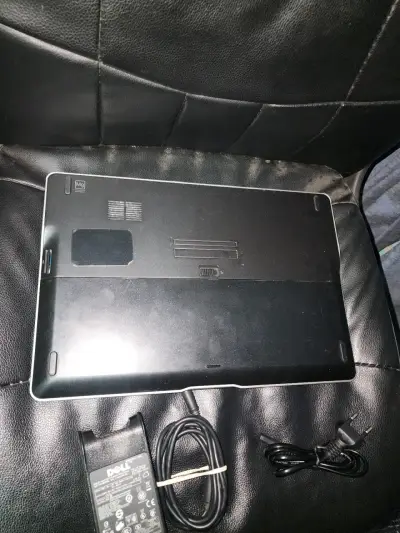Laptop Dell Latitude con cargador incluido - miniatura 4