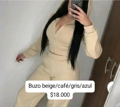 Blusa de encaje con volantes en blanco y beige - miniatura 2