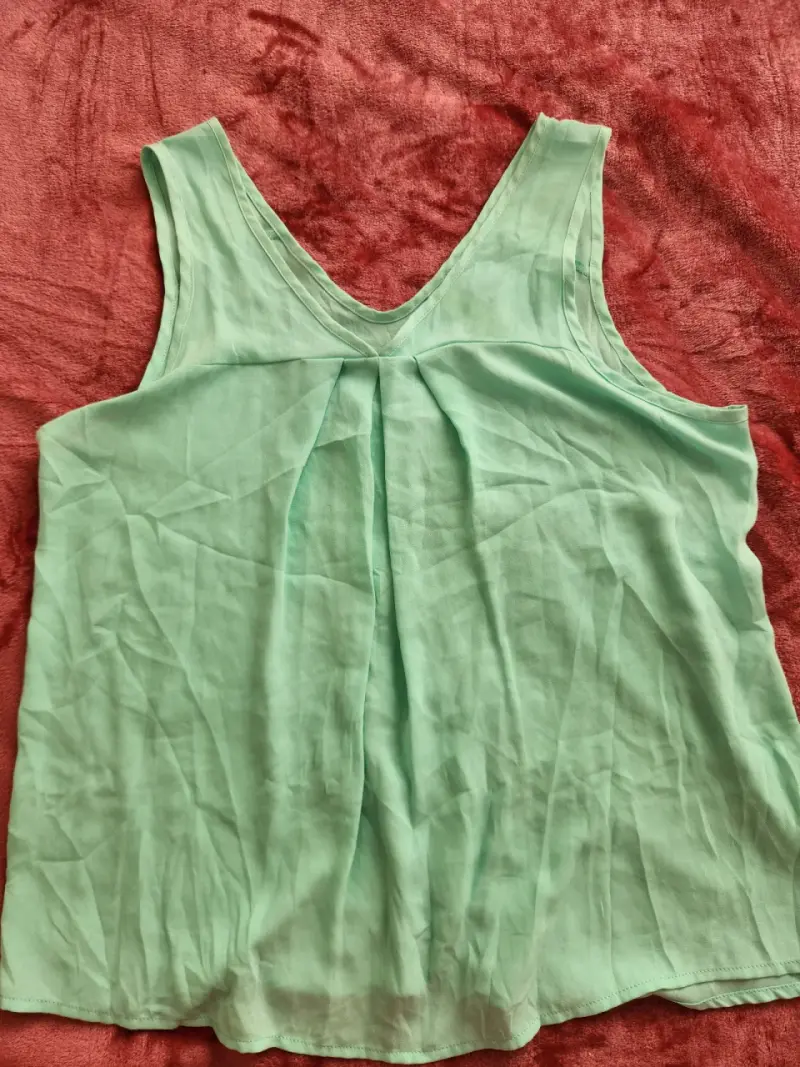 Blusa sin mangas verde menta para mujer - 2
