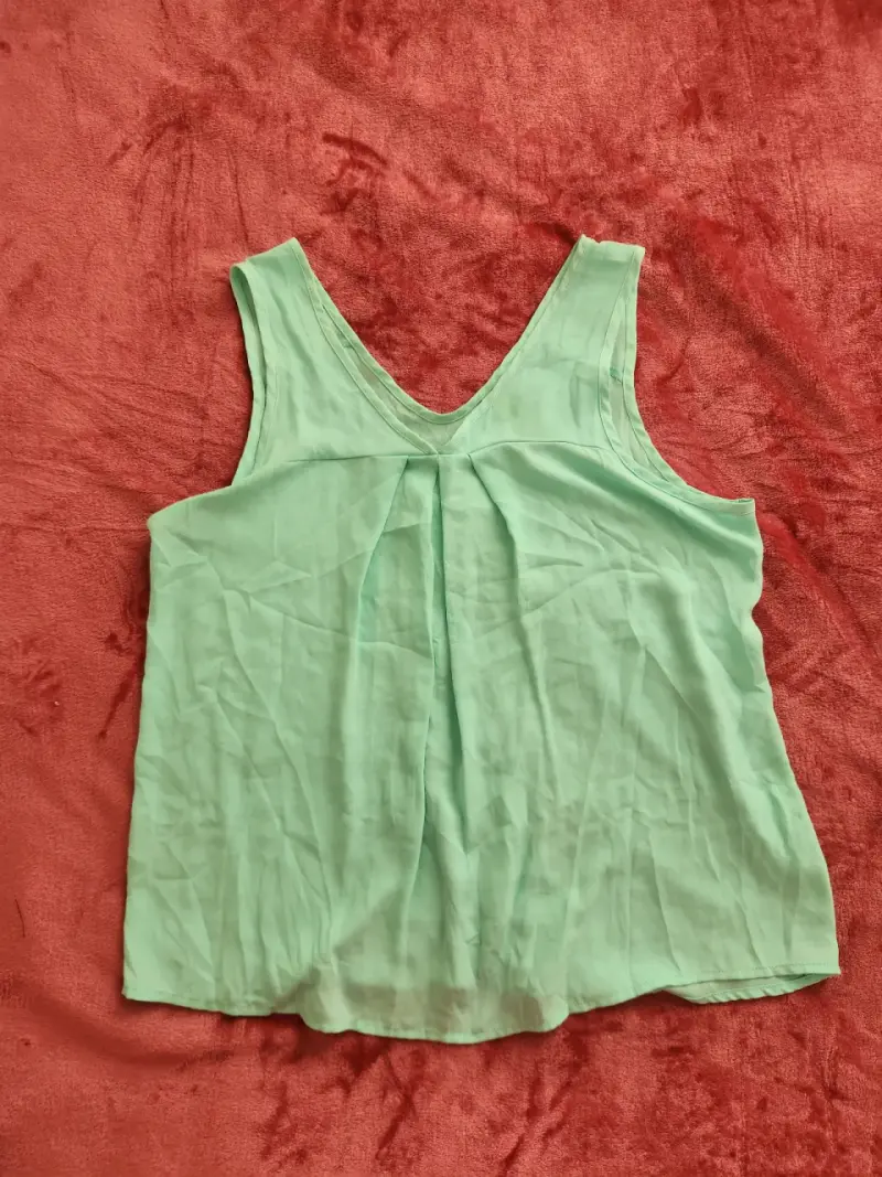 Blusa sin mangas verde menta para mujer - 3
