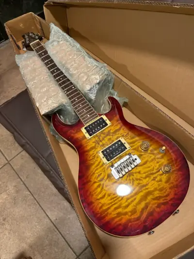 Guitarra eléctrica Samick diseño Greg Bennett - miniatura 1