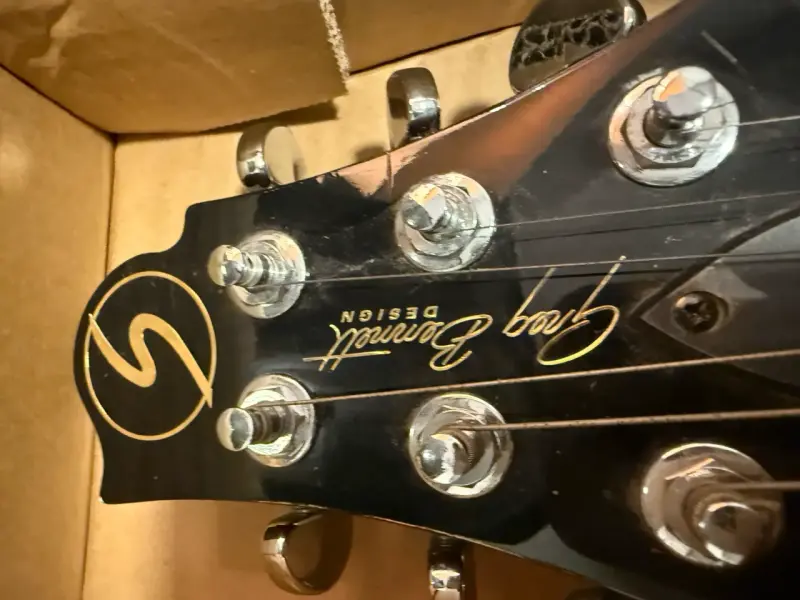 Guitarra eléctrica Samick diseño Greg Bennett - 4