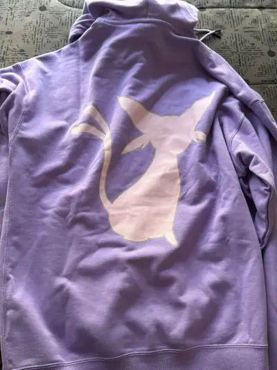 Polerón morado con capucha Puma Pokémon - miniatura 4