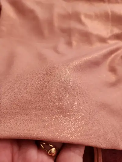 Top bandeau rosado con brillo - miniatura 2