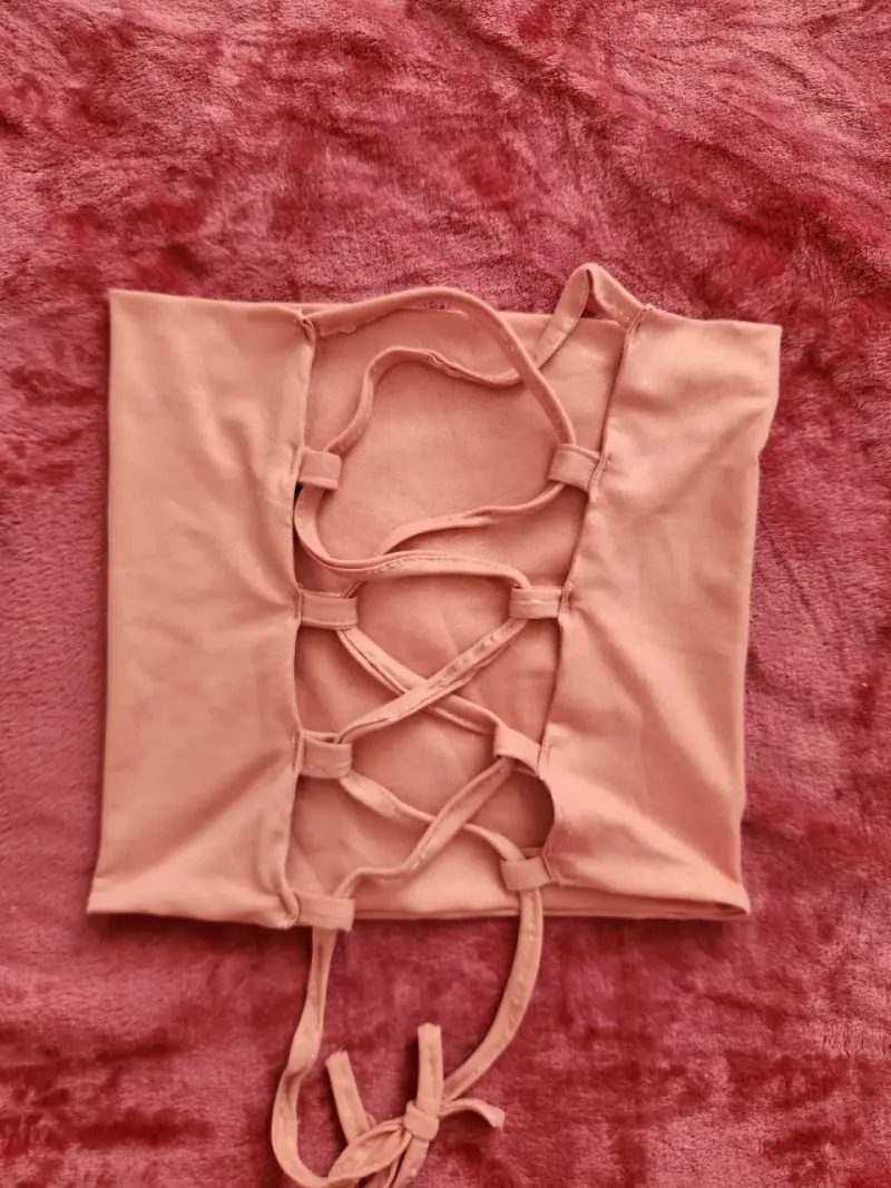 Top bandeau rosado con brillo - 4