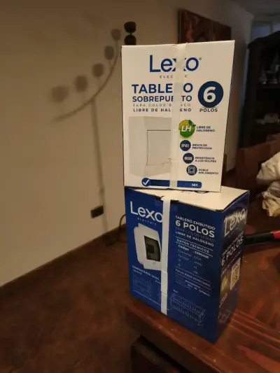 Tablero eléctrico embutido Lexo 6 polos - miniatura 1